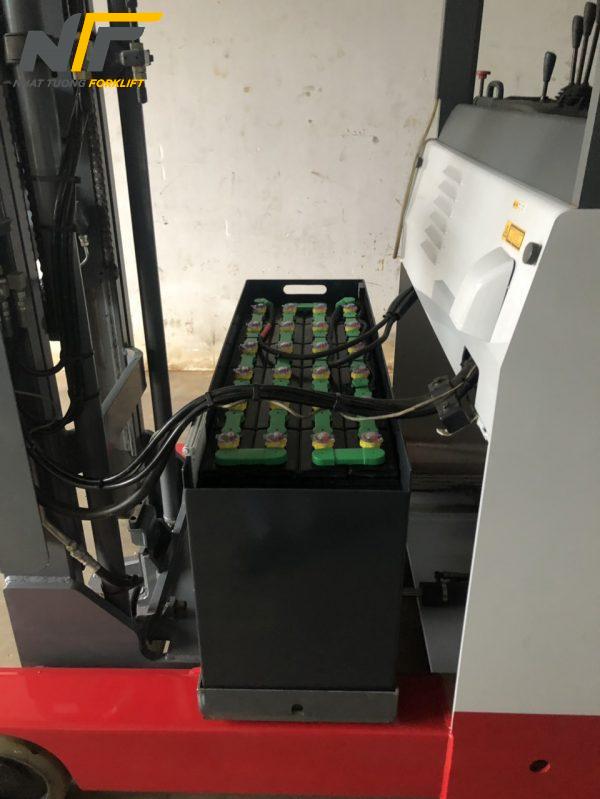 binh-dien-xe-nang-lifttop-48v-390ah-vsfl390