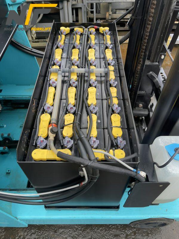 sua-chua-phuc-hoi-binh-xe-nang-dien