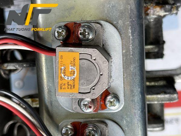 bien-tro-nang-xe-nang-dien-komatsu-fb15-12