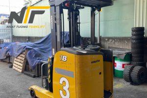 Xu Hướng Sử Dụng Xe Nâng Điện Thay Thế Xe Dầu Năm 2025