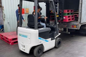 Thuê Xe Nâng Giá Rẻ Có Nên Không? Cảnh Báo Những Rủi Ro Thường Gặp