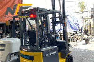 Kinh nghiệm lựa chọn xe nâng điện ngồi lái cho doanh nghiệp mới