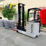 Xe nâng điện đứng lái phù hợp với những loại pallet nào?