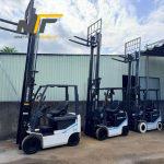 Xe nâng điện ngồi lái 3 bánh và 4 bánh khác nhau như thế nào?